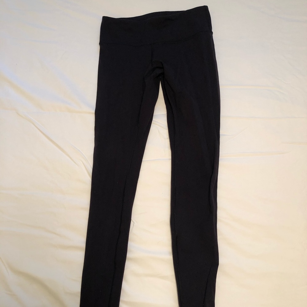 Lululemon Wunder Under Leggings (sz 6)